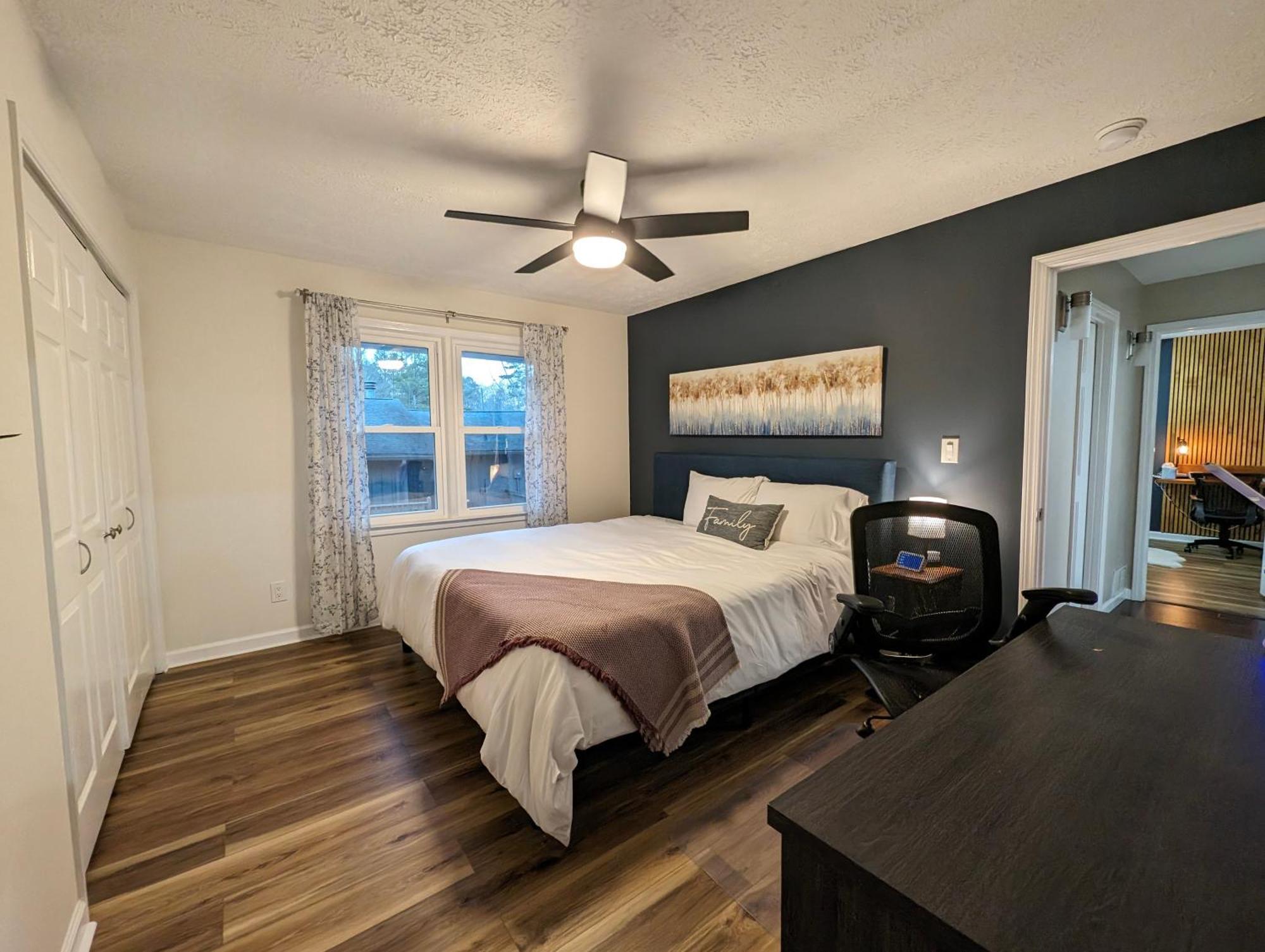 Modern Luxe Family & Groups Friendly Bungalow With Patio & Workspace Marietta Exterior photo